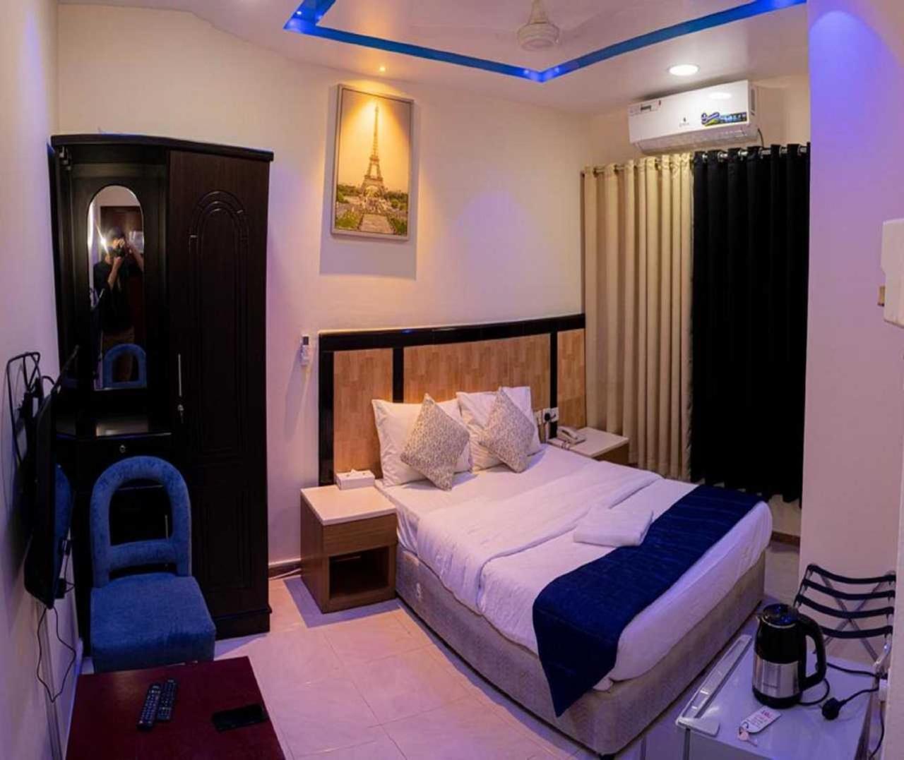 Sharjah Plaza Hotel 外观 照片